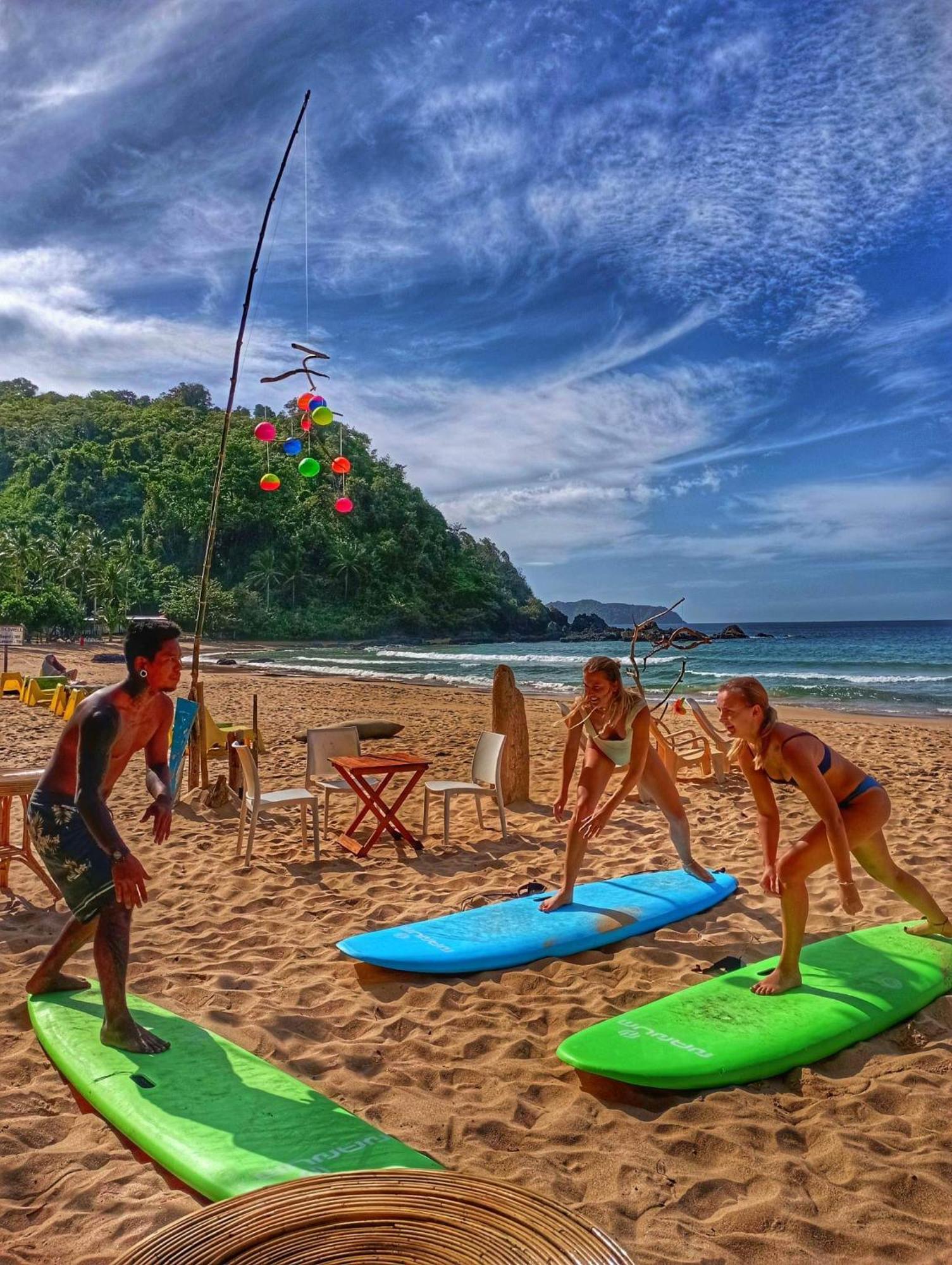 Surf And Skate Duli El Nido By Kiteclub Palawan Hostel Bagian luar foto
